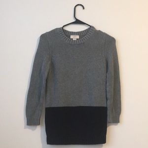 LOFT Grey and Black 3/4 Sleeve Sweater